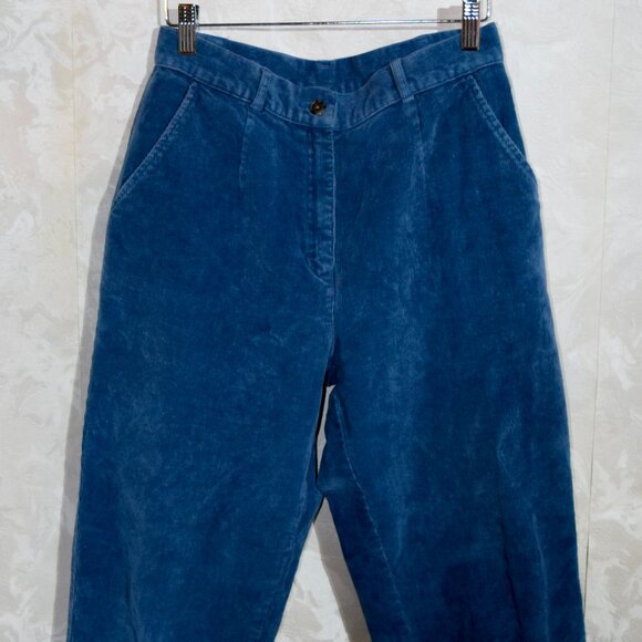L.L. Bean Blue Corduroy Pants | High-Waisted Relaxed Fit | Size 6 - Picture 1 of 5